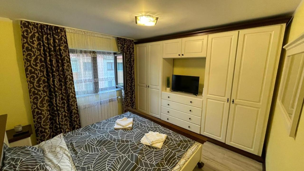 Apartament Luxury Leilighet Gura Humorului Eksteriør bilde